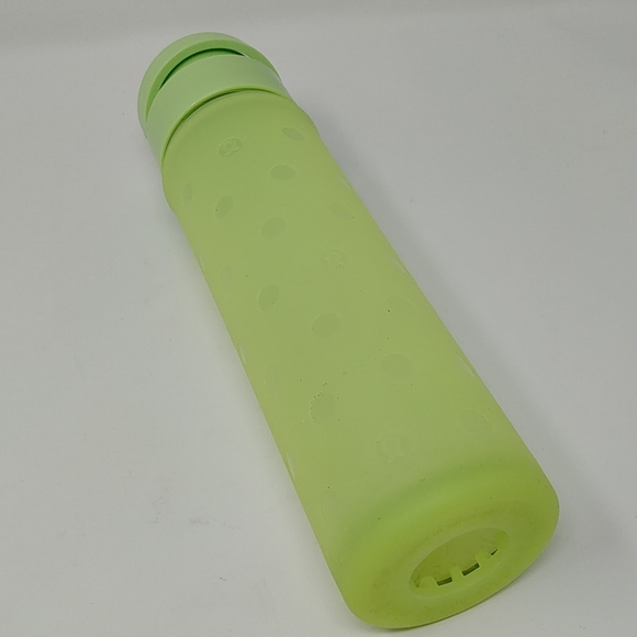 Lululemon Pure Focus Green Polka Dot Glass Bottle - Picture 2 of 8